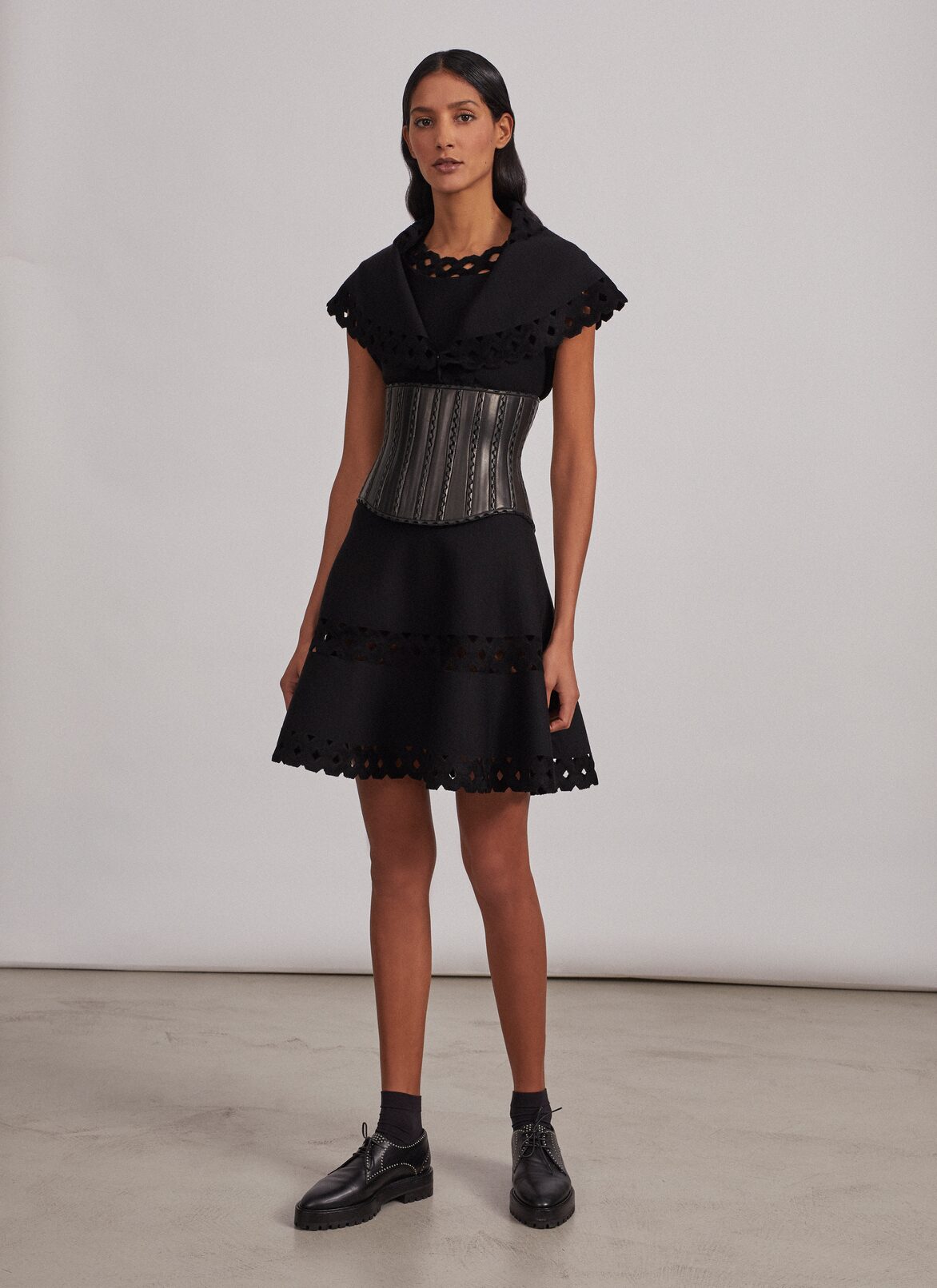 Alaïa Edition 2007 Sleeveless openwork bolero
 ALAÏA  ALAÏA EDITION 2007 SLEEVELESS OPENWORK BOLERO